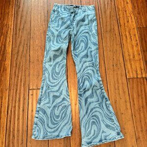 Hollister Ultra High-Rise Flare Leg Jeans with Swirl Design